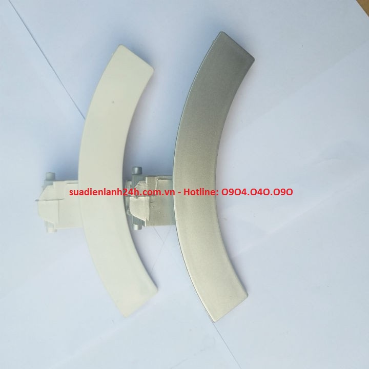 tay-nam-cua-may-giat-electrolux-xam